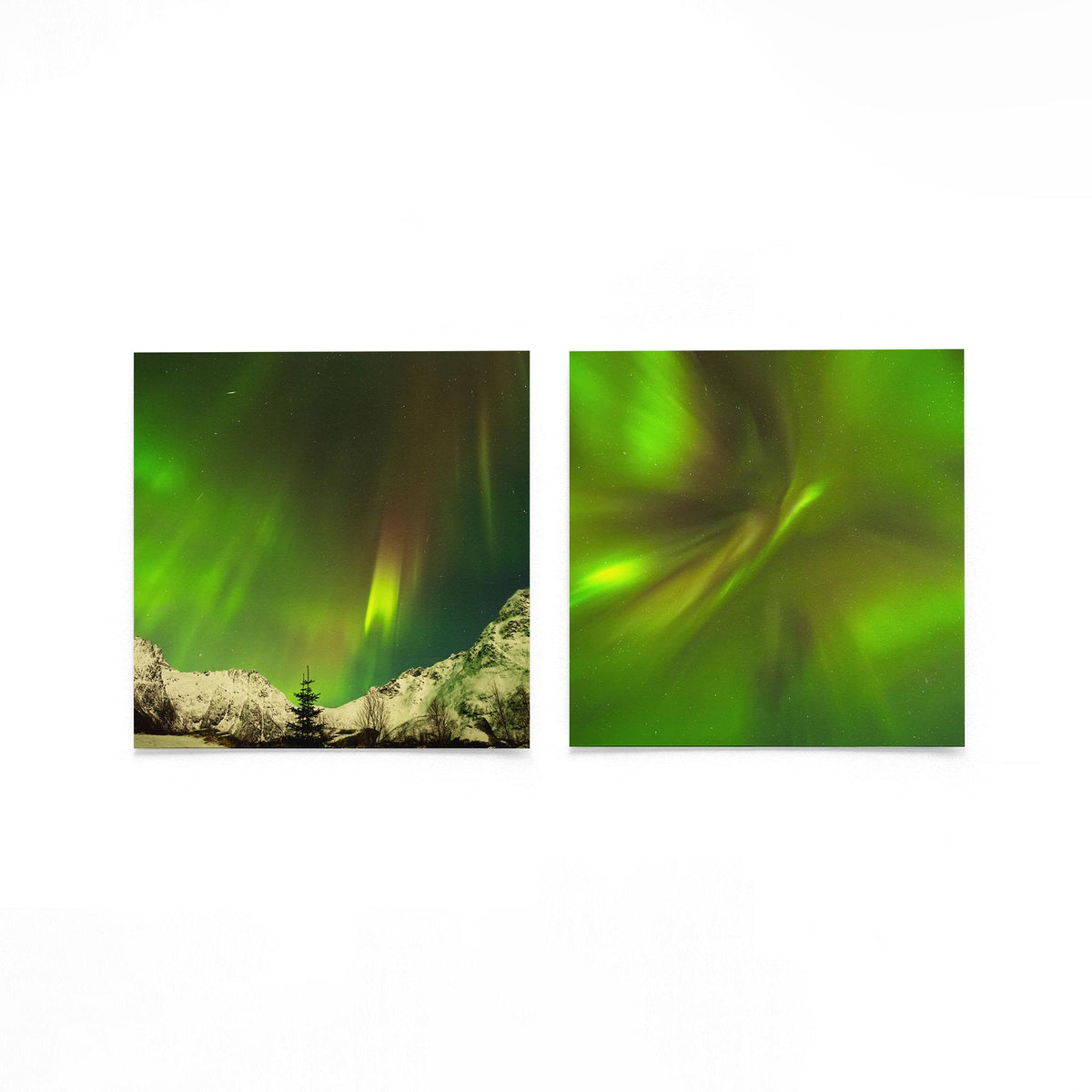 Productfoto van twee vierkante posters met noorderlicht boven sneeuwtoppen – Gerald Emming