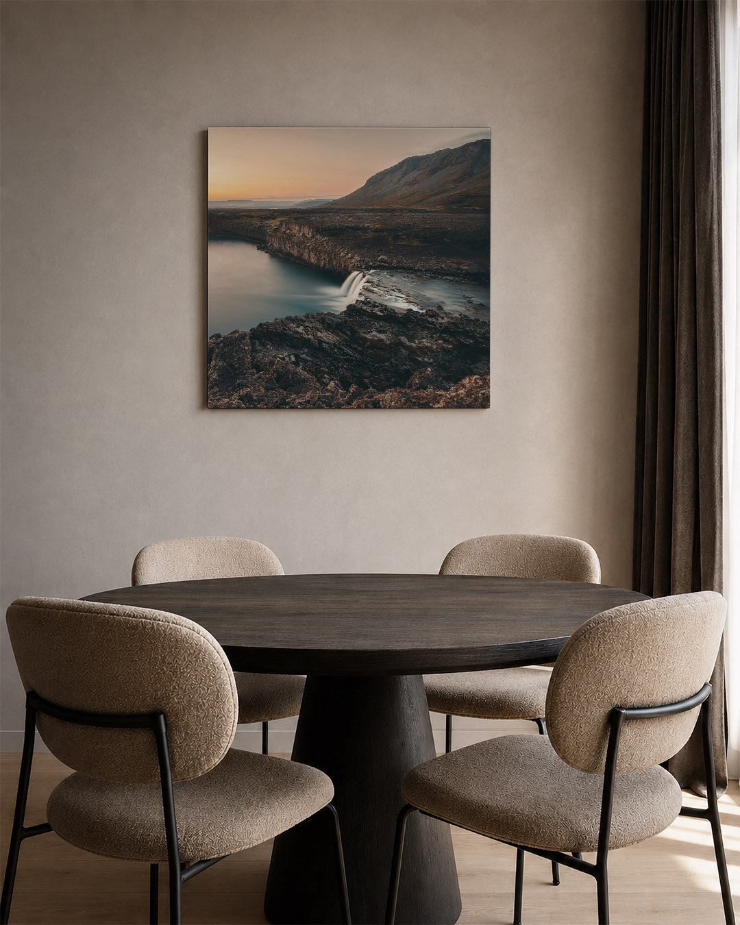 Rustige waterval landschap Kunstwerk