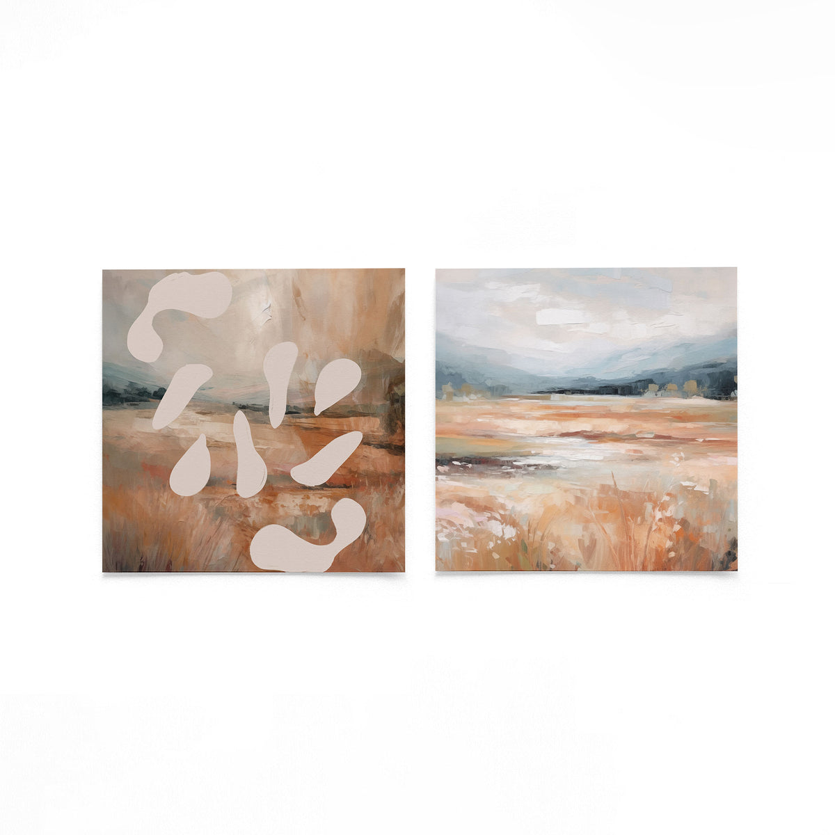 Twee vierkante posters met kustlandschap abstract op een gebroken witte achtergrond