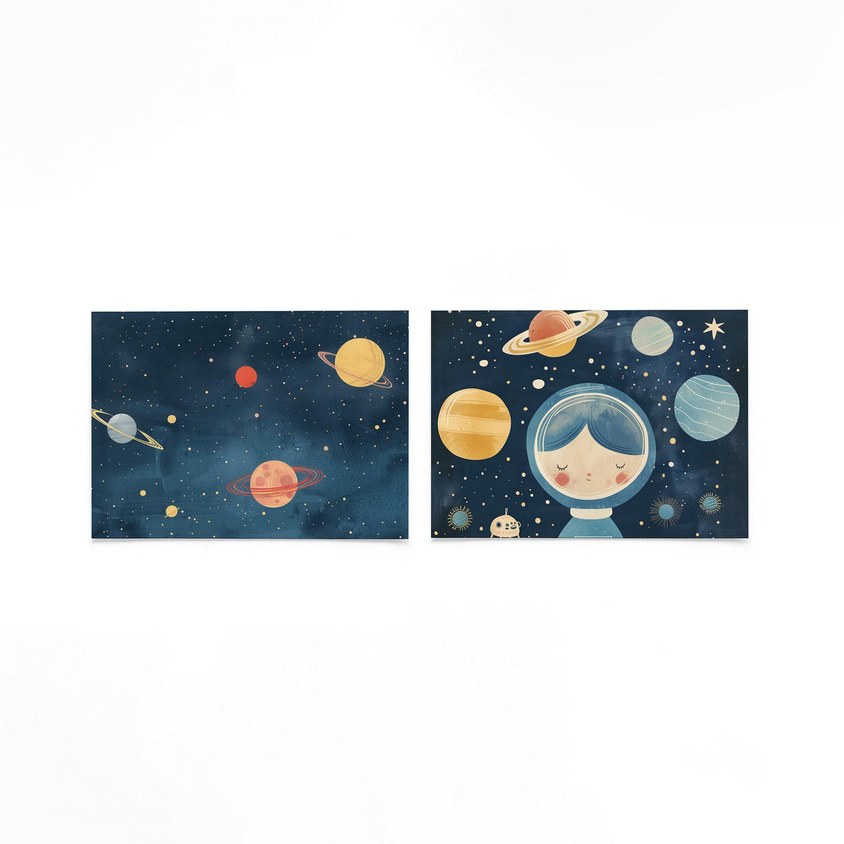 Twee liggende posters met kleurrijke planeten op een gebroken witte achtergrond