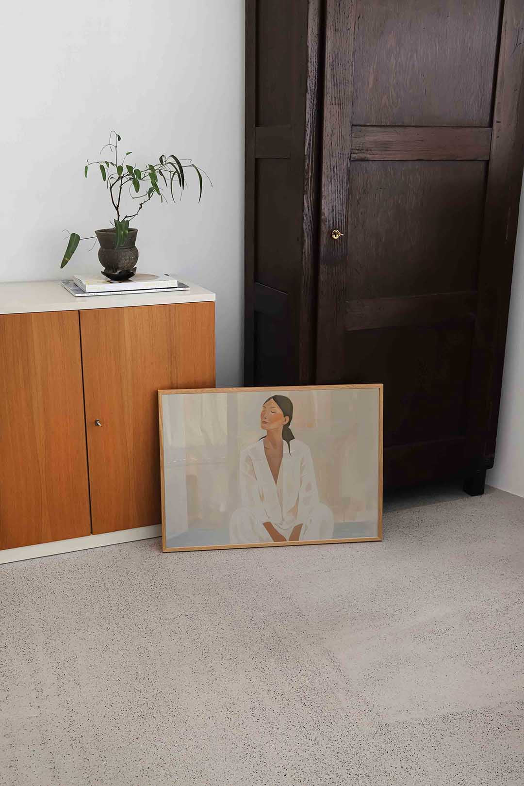 Vrouw in witte kleding Poster