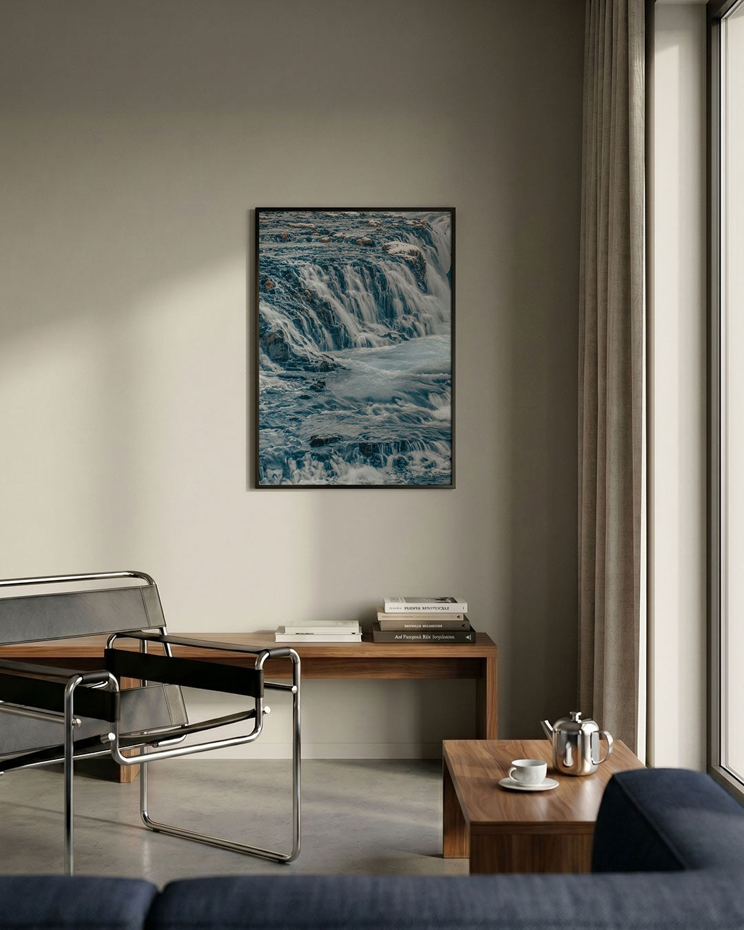 Krachtige waterval Poster