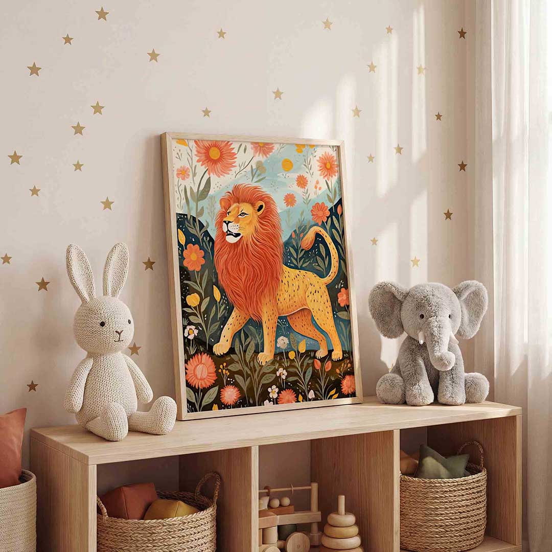 Leeuw tussen bloemen Poster