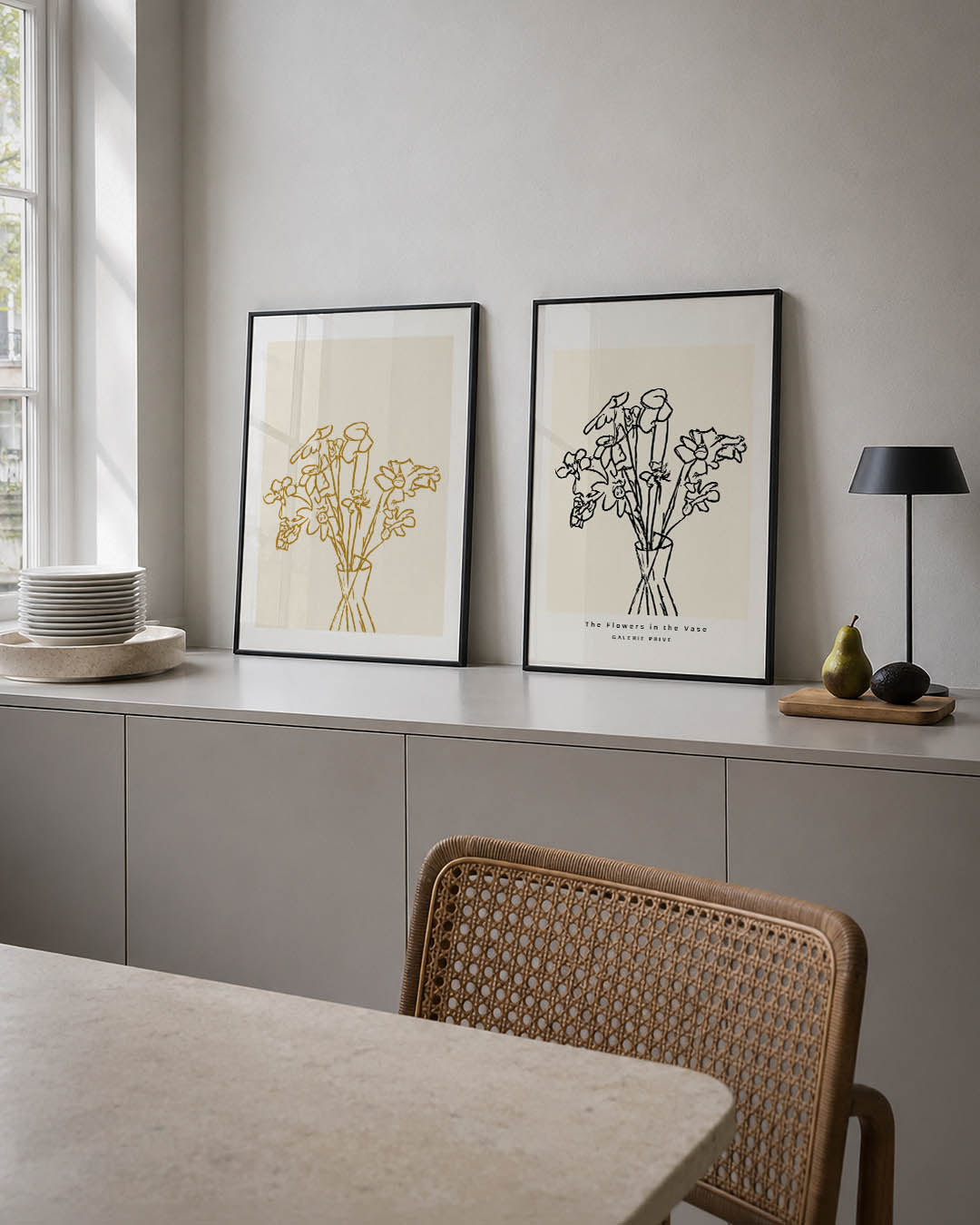 Lijnbloemen in vaas Posterset