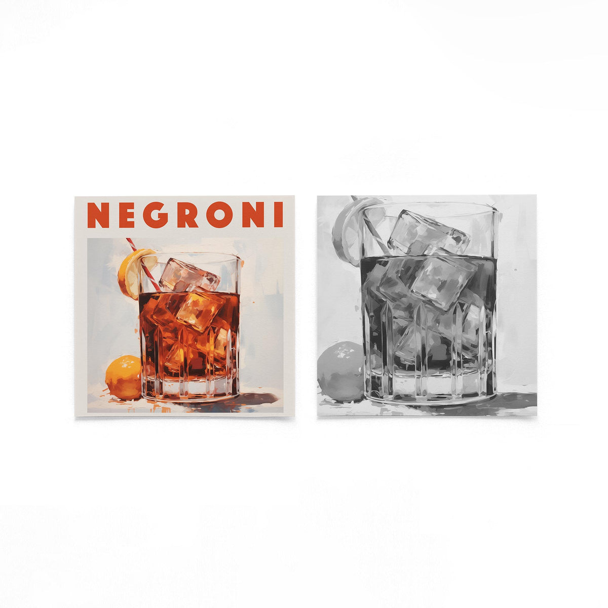 Twee vierkante posters met negroni cocktail op een gebroken witte achtergrond