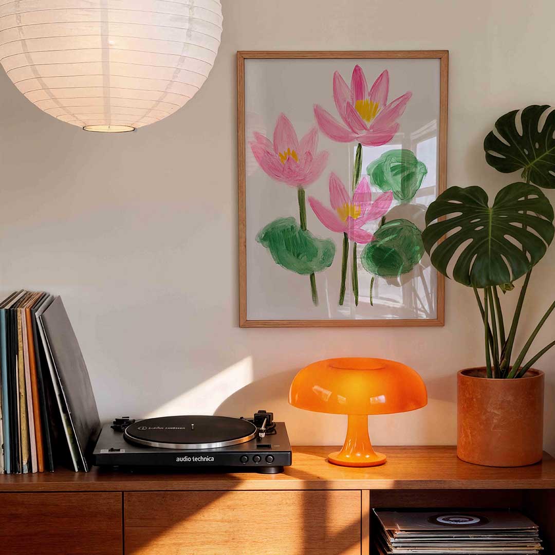 Roze bloemen en groene bladeren Poster