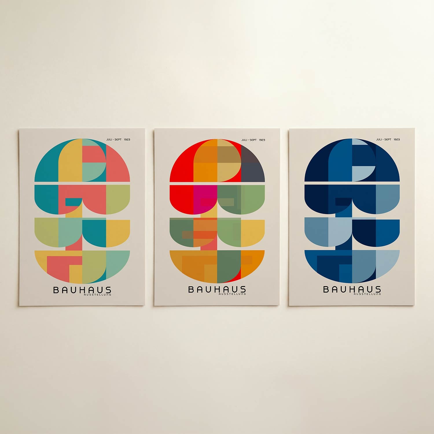 Kleurrijke vormencompositie Posterset