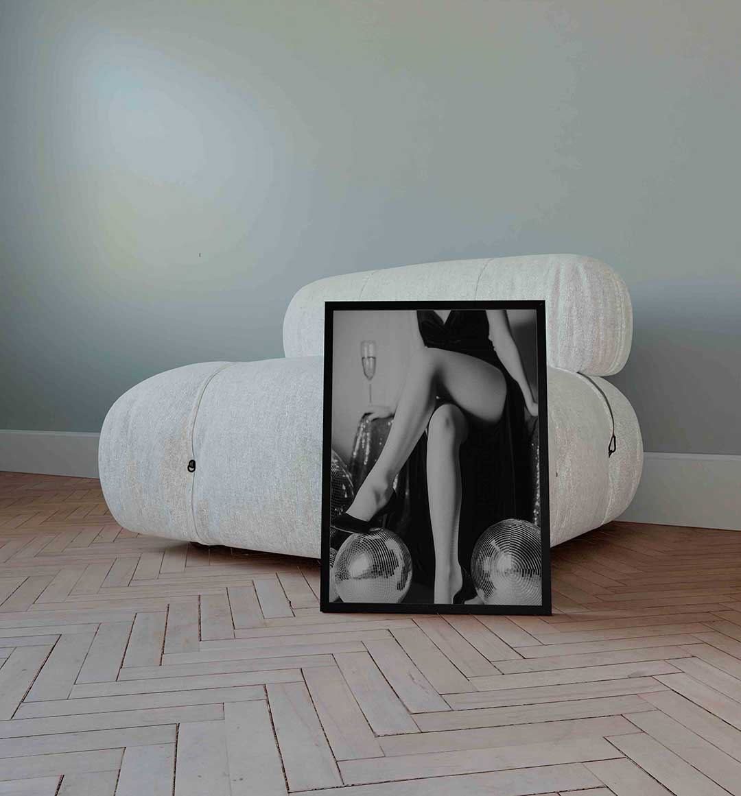 Vrouw met discoballen Poster