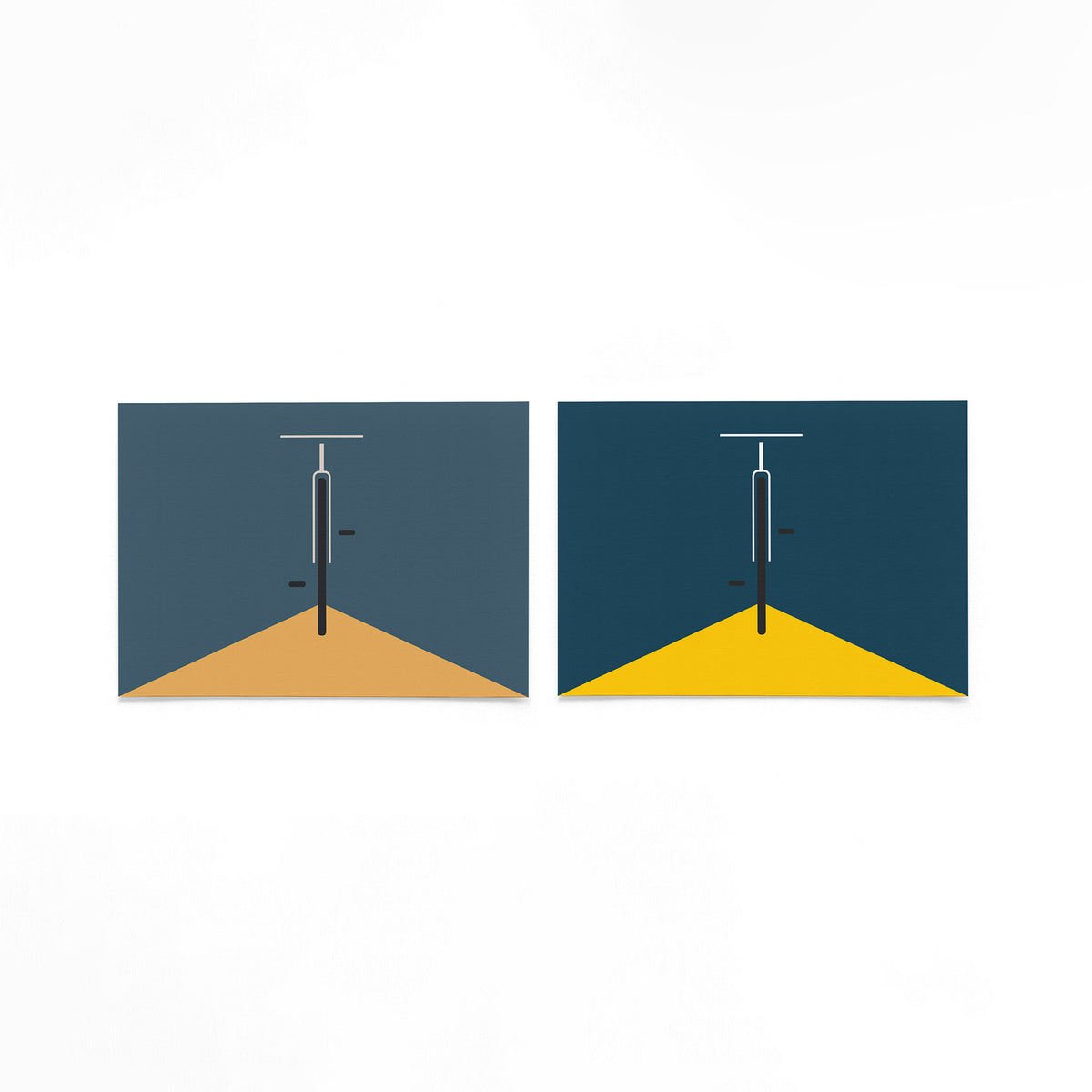 Twee landscape posters met deur in perspectief als vrijstaande productfoto