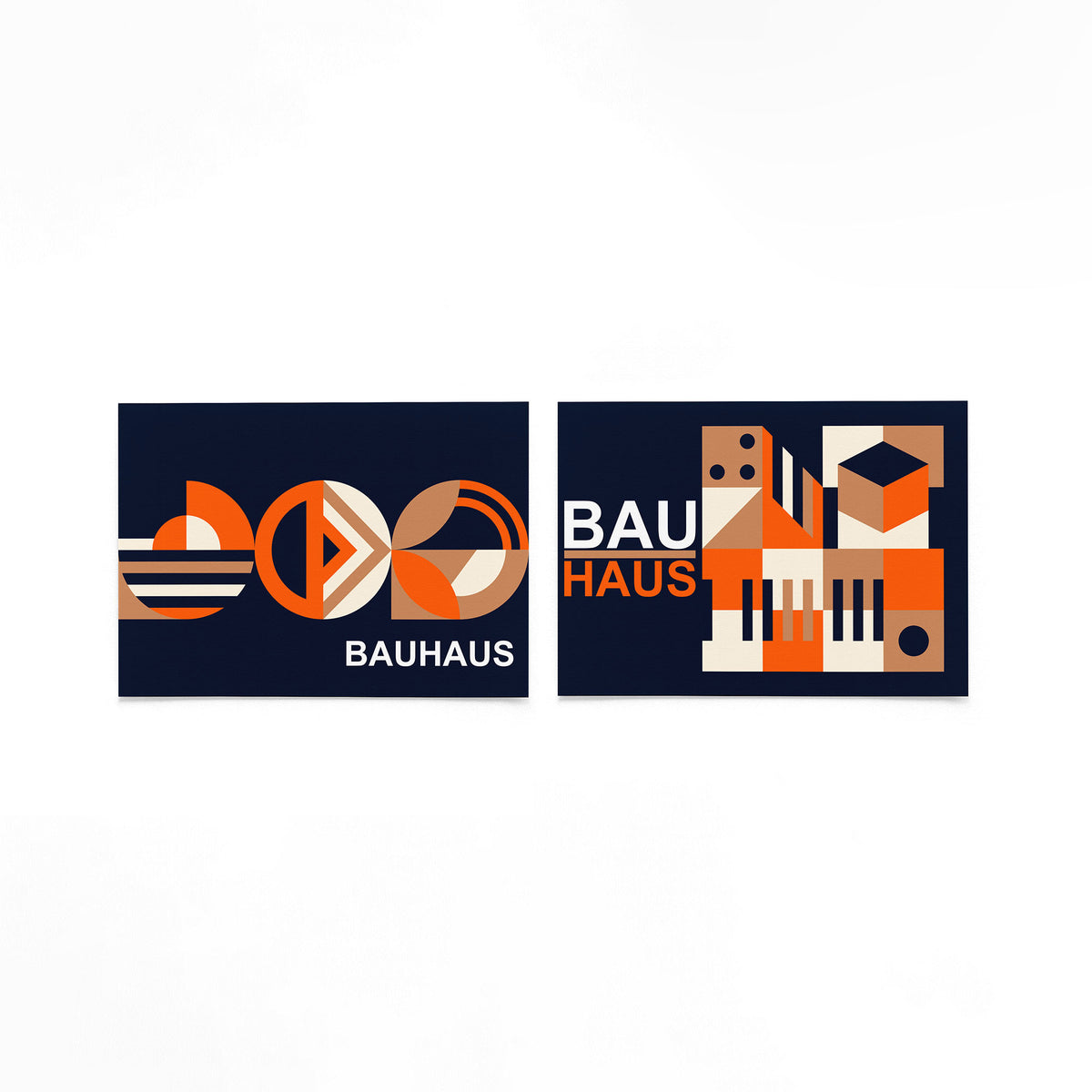 Twee landscape posters met oranje cirkels en kubusvlakken als vrijstaande productfoto