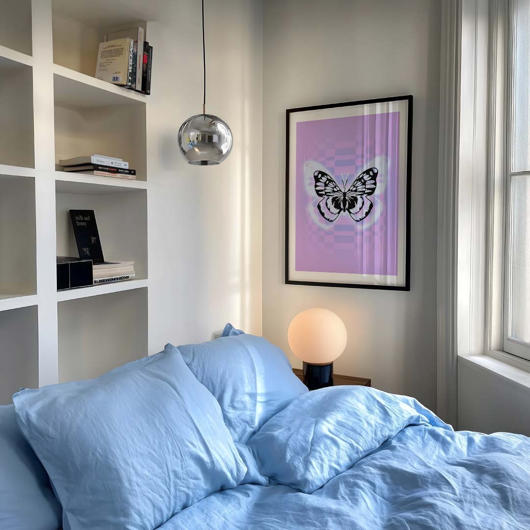 Dromerige Vlinder Met Paars Poster-WallArtistic
