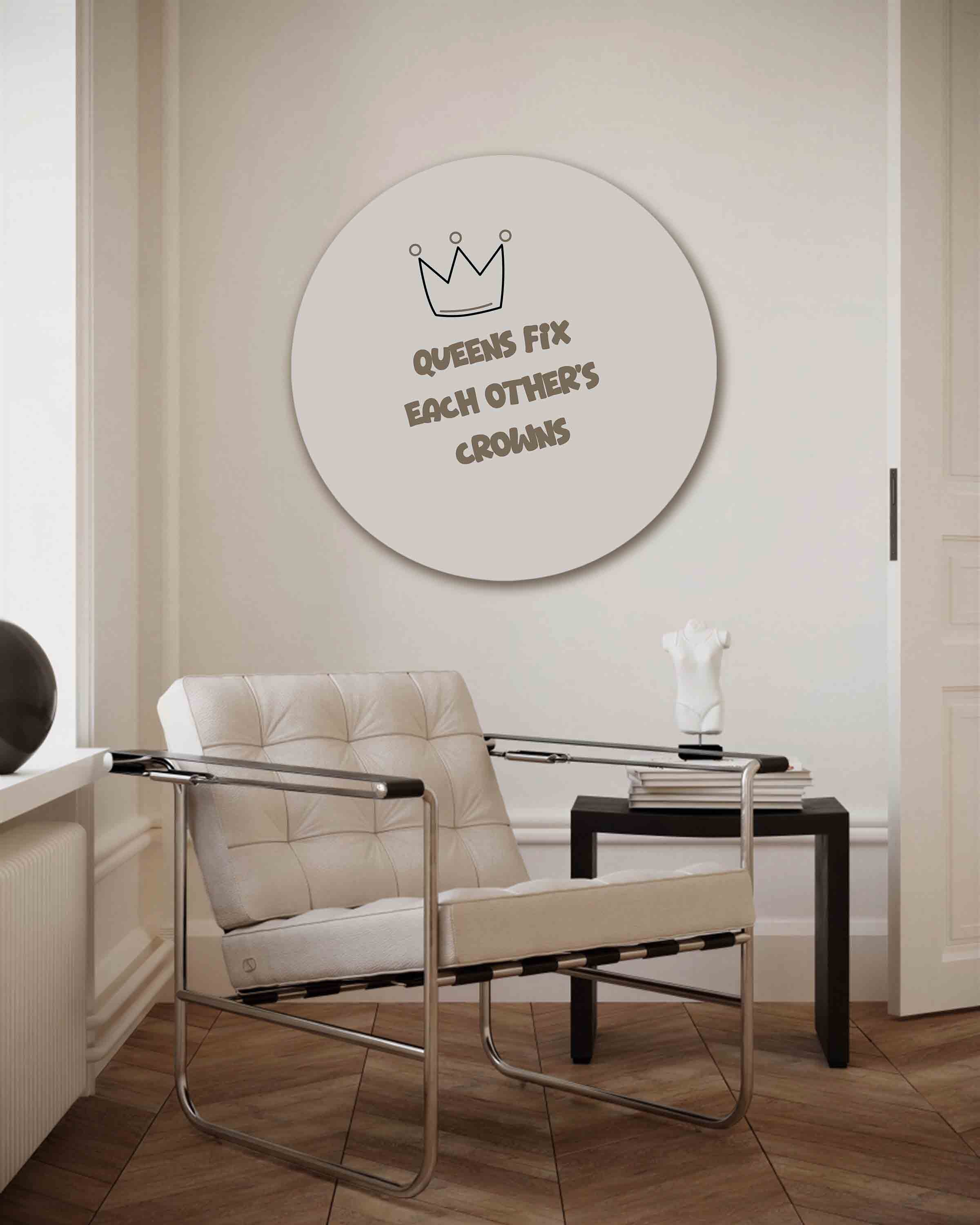 Kroon en tekst Muurcirkel