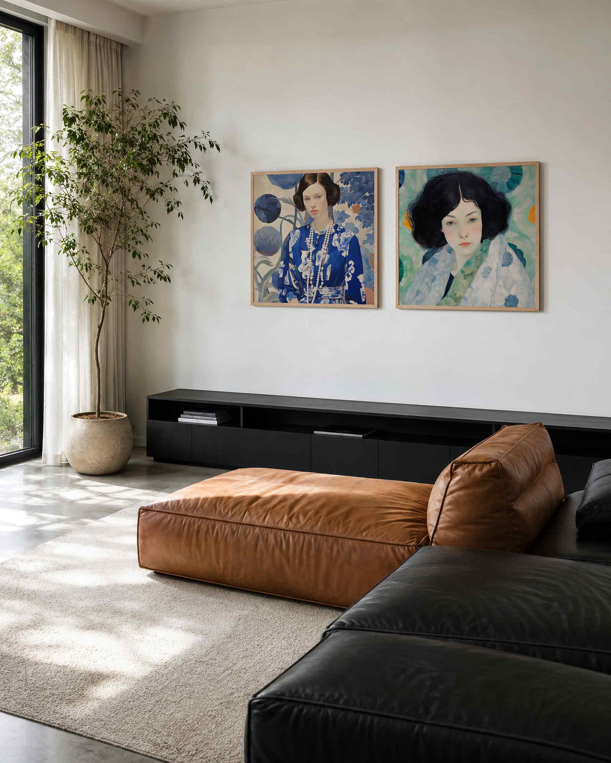 Interieurpresentatie van een tweedelige vierkante posterset met portretten van vrouwen