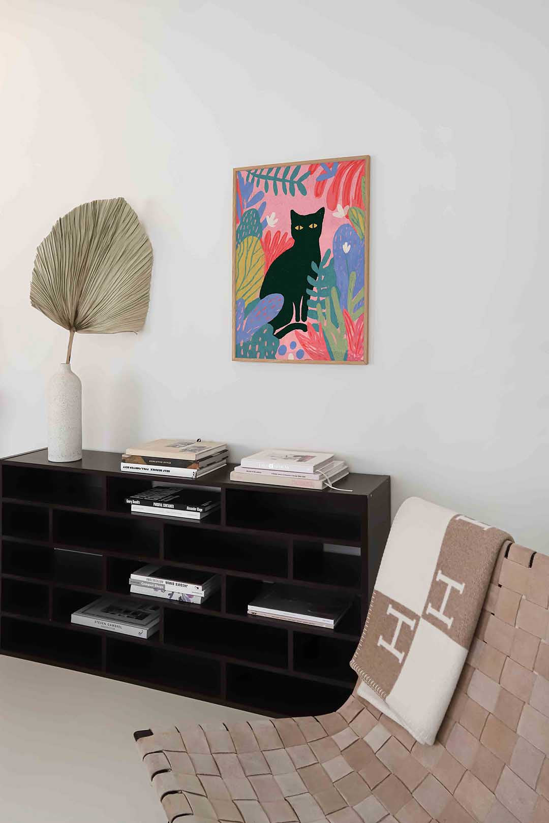 Zwarte kat en bladeren Poster