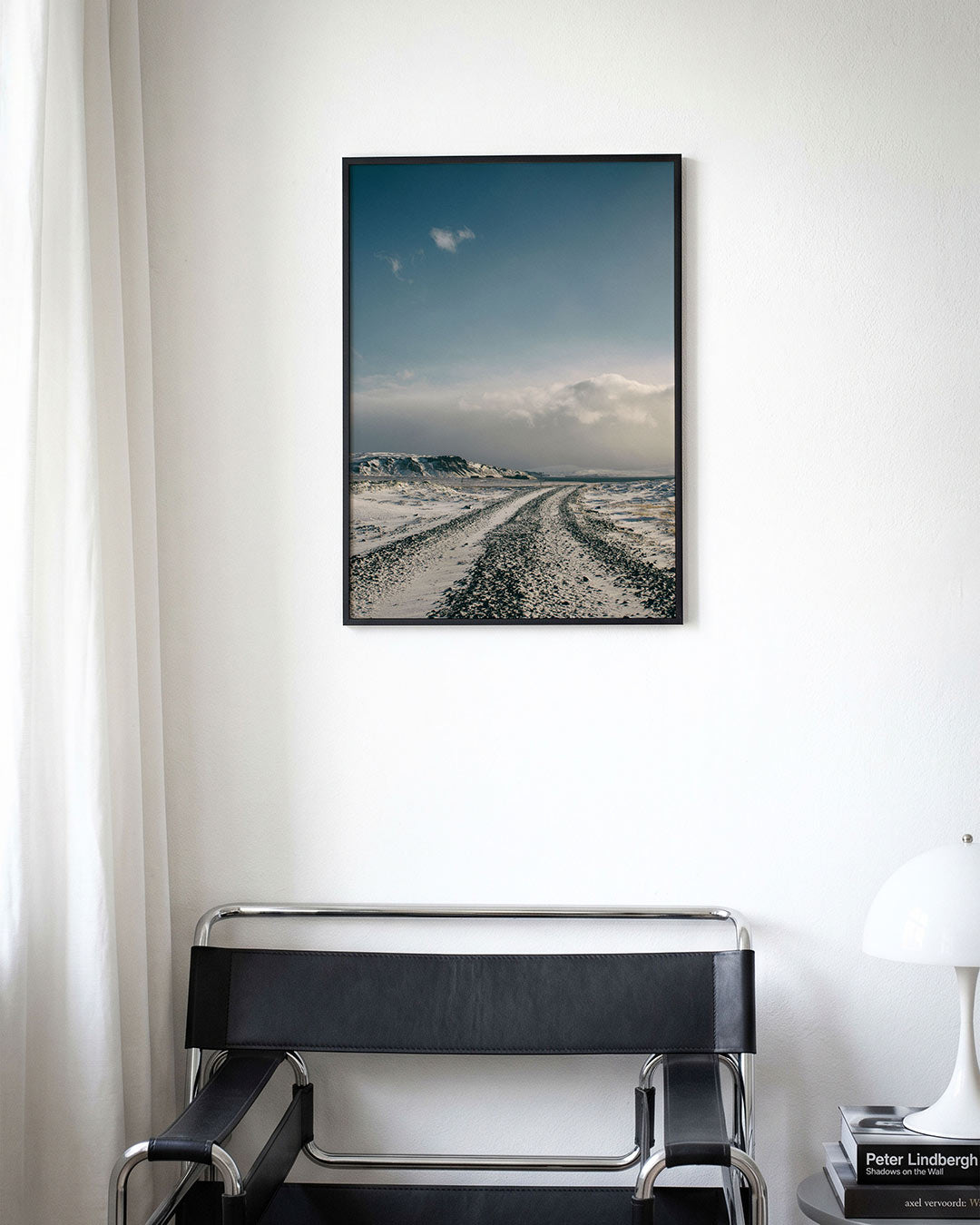 Weg in winterlandschap Poster