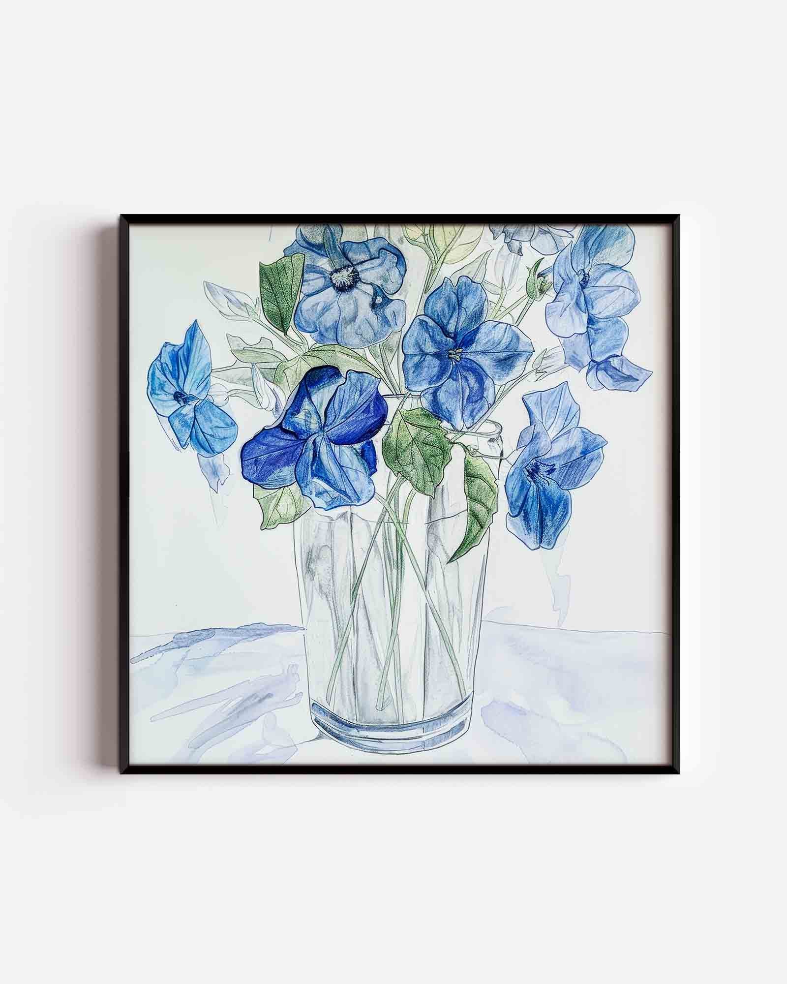 Blauwe bloemen in vaas Poster