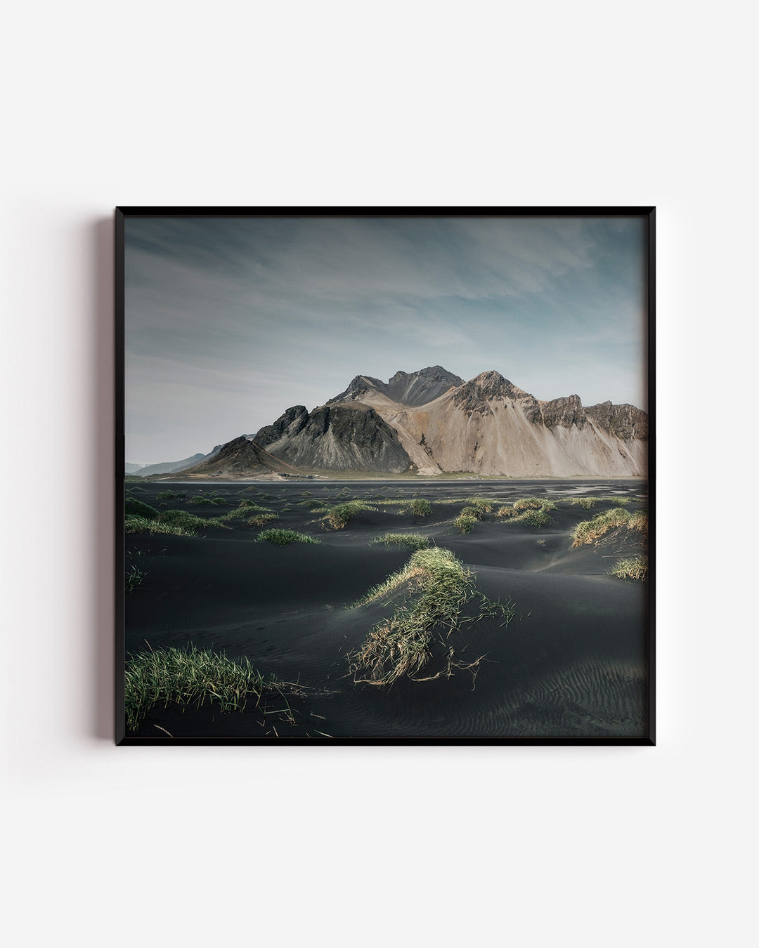 Berglandschap met gras Poster