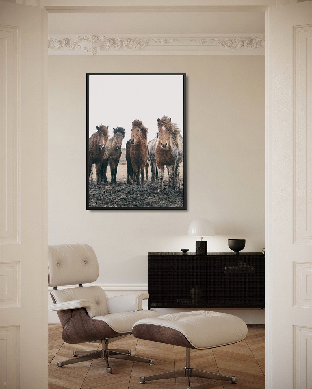 Vijf paarden in wind Kunstwerk