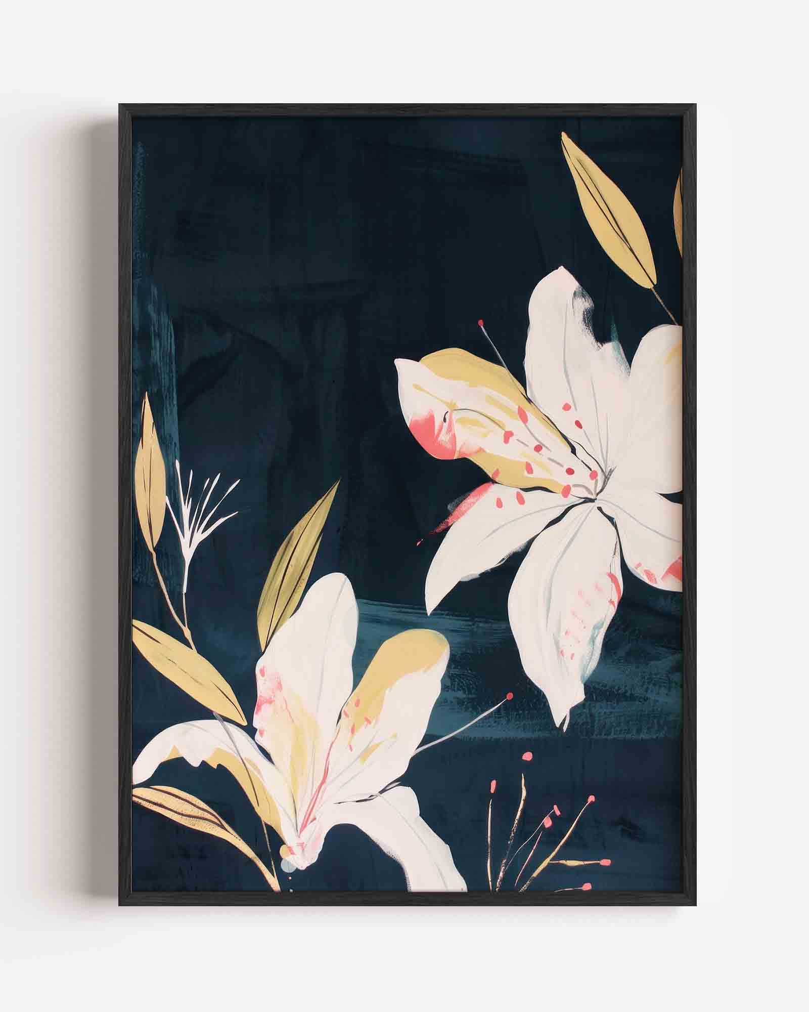 Witte bloemen op donkere achtergrond Poster
