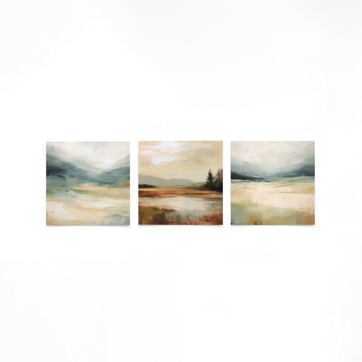 Drie vierkante posters met abstracte landschappen op een gebroken witte achtergrond