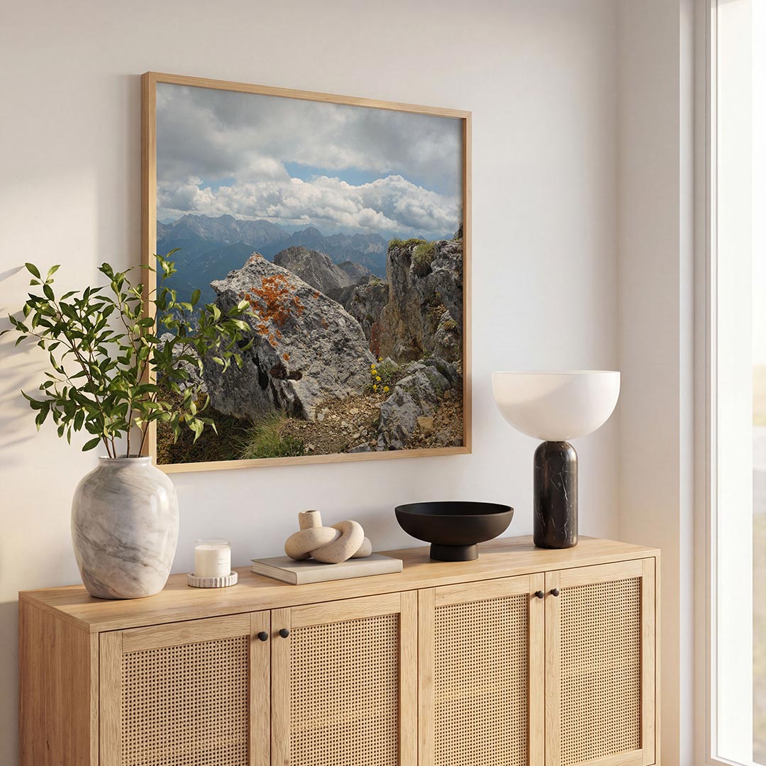 Rotsachtige berglandschap Poster