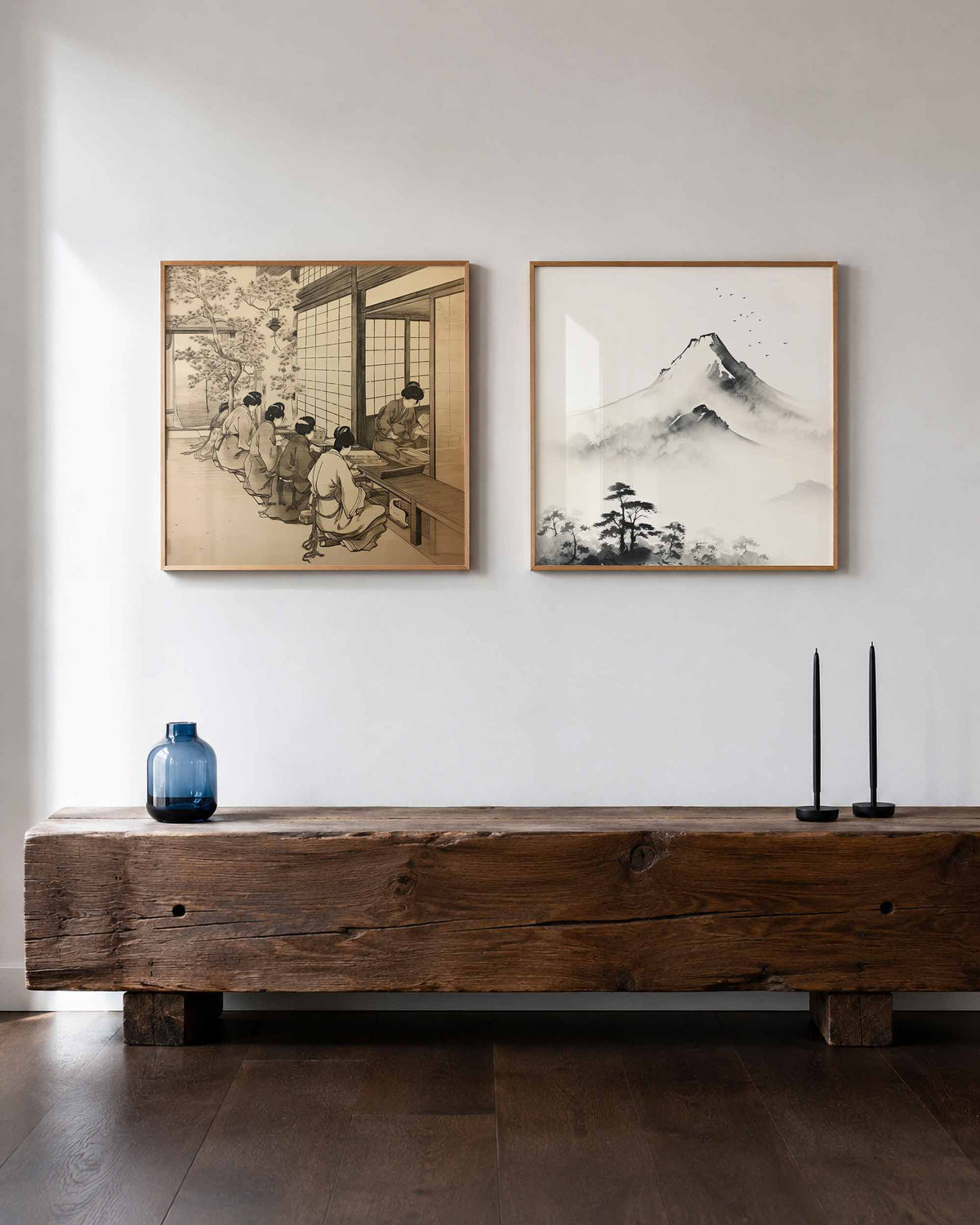Interieurpresentatie van een tweedelige vierkante posterset met japanse scènes