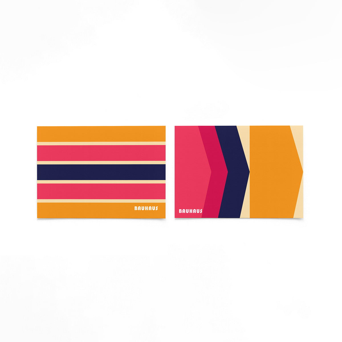 Twee landscape posters met koraal en oranje banden als vrijstaande productfoto
