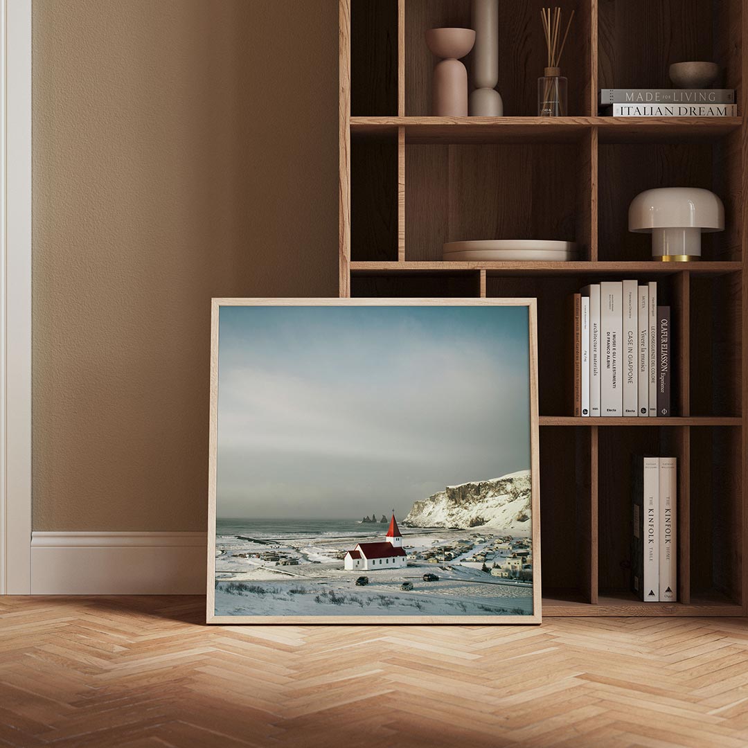 Winterse kerklandschap Poster