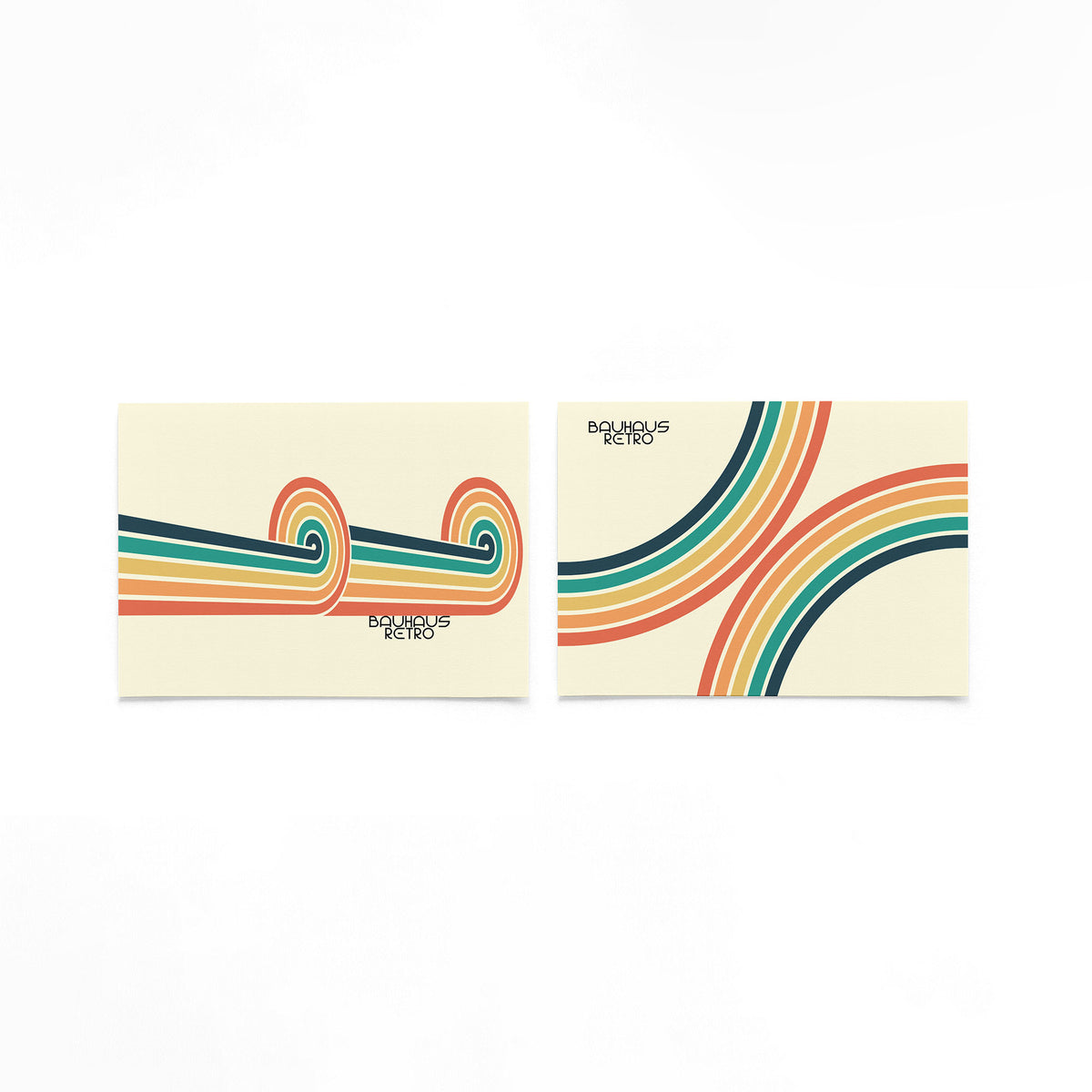 Twee landscape posters met gestreepte regenbogenbogen als vrijstaande productfoto